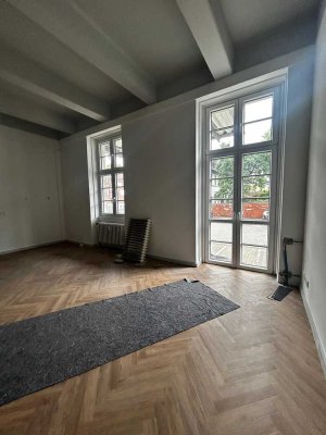 3 Zimmer Loft Wohnung in der ehemaligen Postfiliale Uerdingen