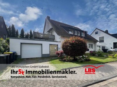 Mallendarer Berg - im 2 FMH - Dachgeschoss mit Terrasse & Spitzboden