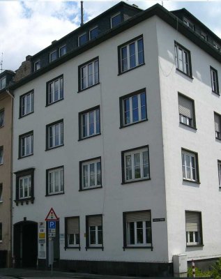 Zentrale 2- Zimmerwohnung in Moselweiß/Verwaltungszentrum