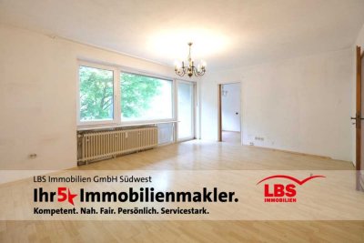 Helle 4-Zimmer-Wohnung mit zwei Balkonen und Entwicklungspotenzial