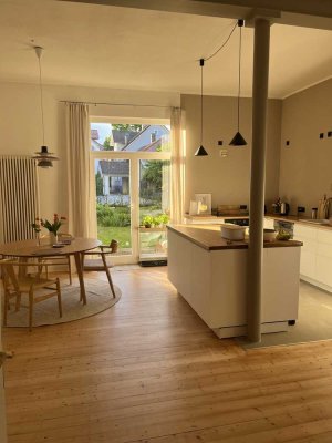 Untermiete für 2 Monate: Altbauwohnung im Bielefelder Westen