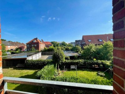 Renovierungsbedürftige Wohnung mit Balkon in Kiel - Schreventeich!