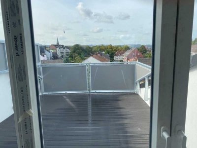 Freundliche und sanierte 3-Zimmer-Maisonette-Wohnung mit geh. Innenausstattung und Dachterr in Hagen