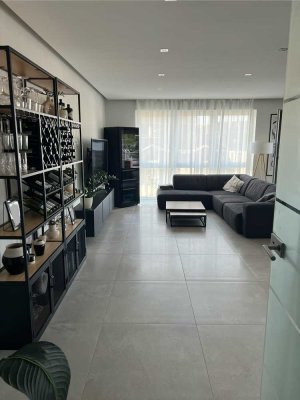 Moderne 3-Zimmer-Terrassenwohnung neben der Innenstadt