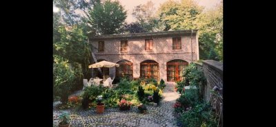 Helle 2-Zimmer Wohnung in Aachen-Frankenberg mit 100 m² Wohnfläche