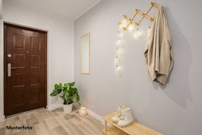 2 Wohnungen im Vorderhaus mit Dachterrasse