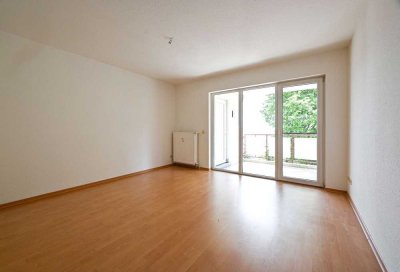 Helle 2-Raum-Wohnung mit Balkon in ruhiger Lage von Höheinstein-Ernstthal zu vermieten