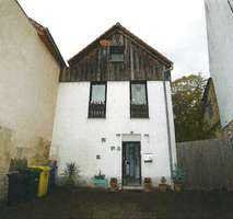 Einfamilienhaus mit Vollkeller und großzügigem Dachgeschoss
