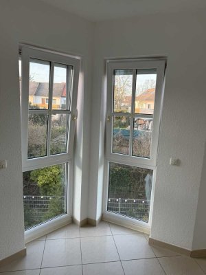 Lichtdurchflutete 3-Zimmer-Wohnung mit Garage