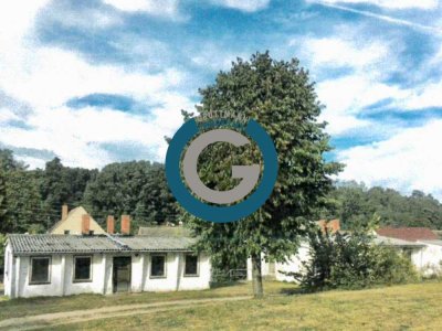 DENKMALGESCHÜTZTES ENSEMBLE - 4 GEBÄUDE (6 DOPPELHAUSHÄLFTEN + 1 EINFAMILIENHAUS) - SANIERUNGSBEDARF