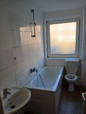 Freundliche, helle und sanierte 3 Zimmerwohnung zum 16.04.2026!