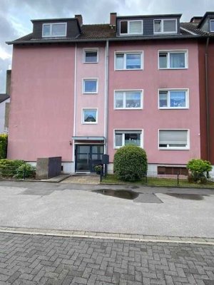 Sehr schöne neu renovierte Dachgeschosswohnung