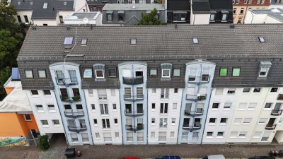INVESTIEREN IN TOPLAGE // Vermietete 2-Zimmer-Wohnung inkl. TG-Stellplatz in Gohlis-Süd