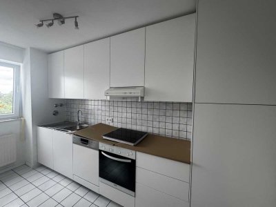 Zuhause mit 2 Zimmern und Balkon in Köln-Junkersdorf