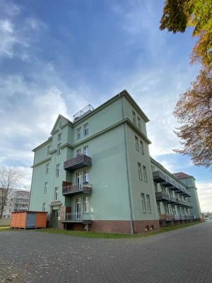Erstbezug nach Sanierung: freundliche 5-Zimmer-Maisonette-Wohnung mit Balkon in Magdeburg