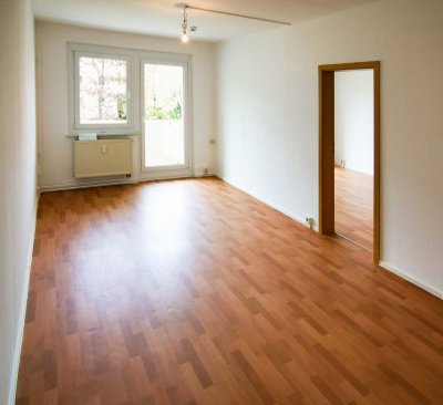 Kleine 2-Raum-Wohnung mit offener Küche