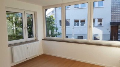 Helle 3-Zimmer Wohnung im 1. OG mit Balkon in Stuttgart-Heumaden