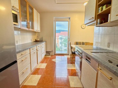 Weitblick in Lend: Freundliche 3-Zimmer Wohnung mit Balkon | TOP Familienwohnung