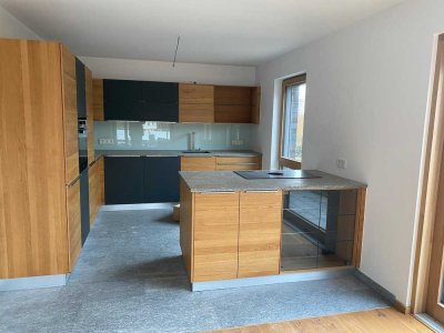 Luxuriöses Penthouse mit 5 Zimmern und Dachterrasse in Kleve