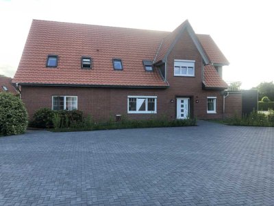 Vollst. sanierte 4-Z-Wohnung mit zwei Balkonen im Zentrum von Apensen