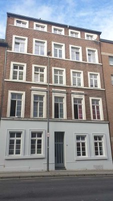 Neu renovierte 2-Zi. Whg. in Aachen-Burtscheid ideal für Paar