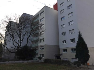 3 Zimmer Wohnung mit Balkon in ruhiger Lage