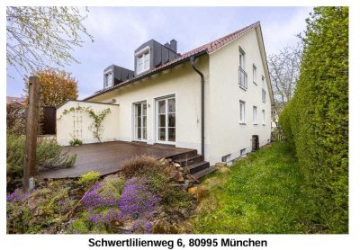 Doppelhaushälfte in ruhiger Lage von  München-Fasanerie