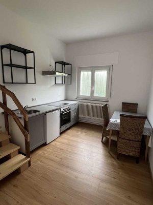 Schöne 1,5 Zimmer-Wohnung mit Einbauküche zu vermieten