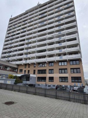 Zentrale 3-Zi-Whng. mit Balkon und Tiefgarage in SZ-Lebenstedt! Wohnen mit Ausblick und Komfort