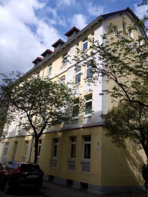 Dachgeschosswohnung mit zwei Zimmern in Braunschweig