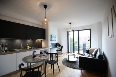 VARIABEL BEZUGSFREI: ZENTRUMNAHES, MÖBLIERTES ZWEI-ZIMMER-APARTMENT