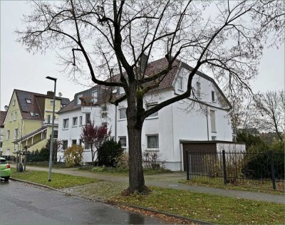 Vermietete 2-Zimmerwohnung im EG mit Terrasse, Garten und Einzelgarage