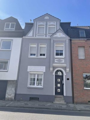 Einfamilienhaus mit Garten in Eschweiler in Innenstadt-Lage zu verkaufen