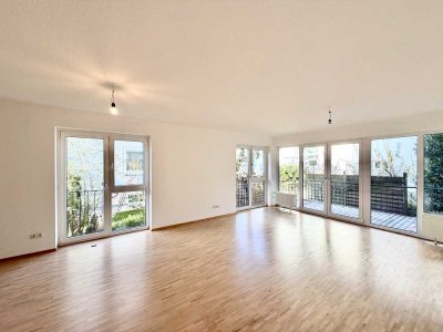 Großzügige, helle 4-Zimmer-Wohnung mit Terrasse, eigenem Garten und Garage  am unteren Kuhberg