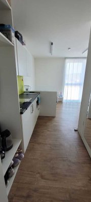 Vollständig renovierte 1-Zimmer-Wohnung mit Einbauküche in Haugerglacisstraße, Würzburg