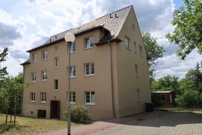 Bezugsfreie 2-Zi.-Wohnung auf Erbbaugrundstück - zum kleinen Preis!