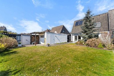 Familientraum mit 5 Zimmern – Doppelhaushälfte mit Garten, Garage & Carport!