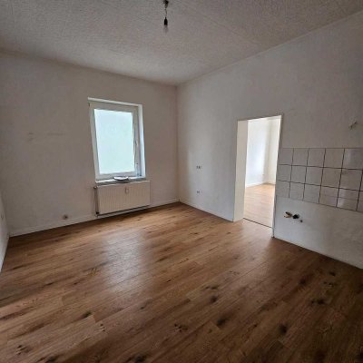 Wunderschöne, helle 2 Zimmer-Wohnung - inkl. neues Bad