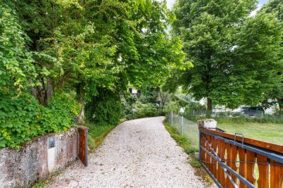 Herrschaftliches Anwesen in Alleinlage