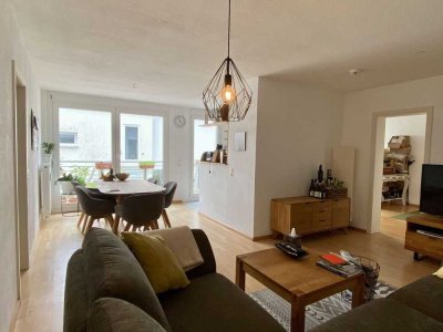 Wunderschöne, moderne 4-Zimmer Wohnung am Tüllinger