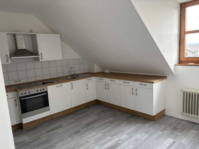 Vollständig renovierte 3-Zimmer-Wohnung mit Balkon und EBK in Schwanau