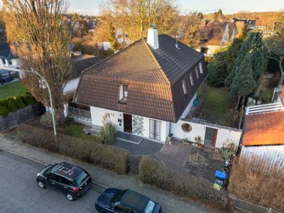 Bremerhaven - Eckernfeld // Zweifamilienhaus in begehrter Lage für Kapitalanleger oder Selbstnutzer