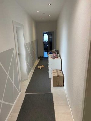 Familienfreundliche 4  1/2 Raum Altbauwohnung