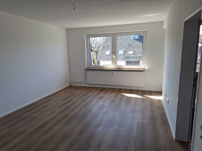 Helle 1,5-Zimmerwohnung mit Balkon in Neumünster