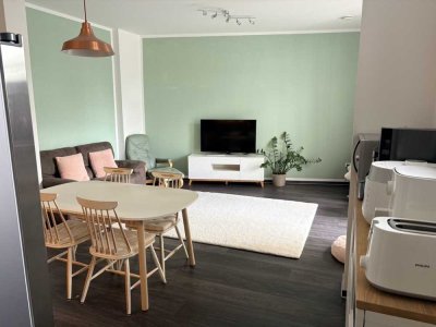 Moderne Teilmöblierte 4-Zimmer-Wohnung mit Balkon am Nordpark