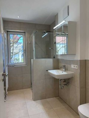 RESERVIERT Erstbezug - möblierte Wohnung mit 53 qm Wohnfläche in einer eleganten Stadtvilla