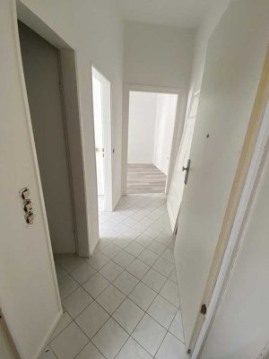 2-Zimmer-Altbau in Wiesbaden