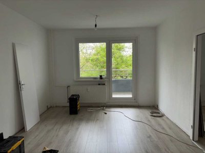 Geräumige Familienwohnung mit Balkon sucht Sie!