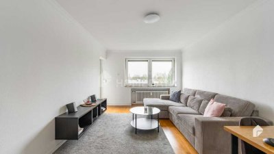 Zeitlose Eleganz: gemütliche Etagenwohnung mit zwei Loggien in begehrter Düsseldorfer Lage