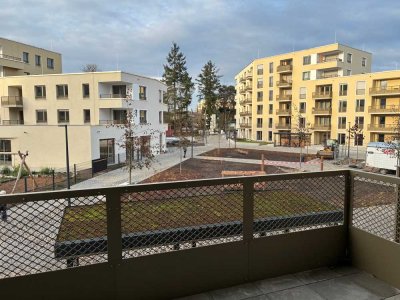 Vier-Zimmer-Maisonette-Wohnung mit Terrasse und Balkon